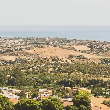 Hedone Design Experience 4*