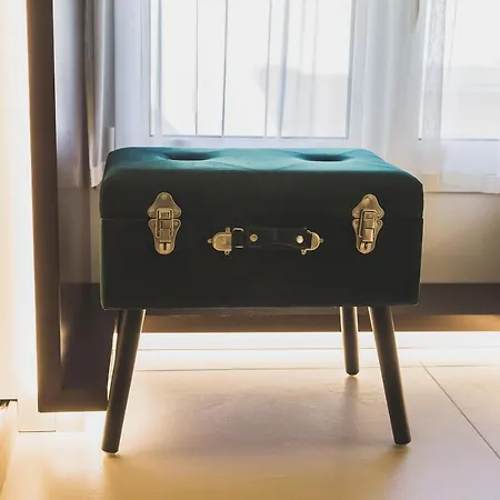 Hedone Design Experience Bed & Breakfast 4*