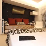 Oda ve Kahvaltı Hedone Design Experience 4*