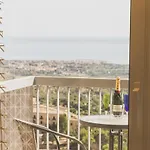 Oda ve Kahvaltı Hedone Design Experience 4*