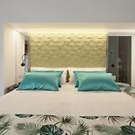 Hedone Design Experience Oda ve Kahvaltı 4*